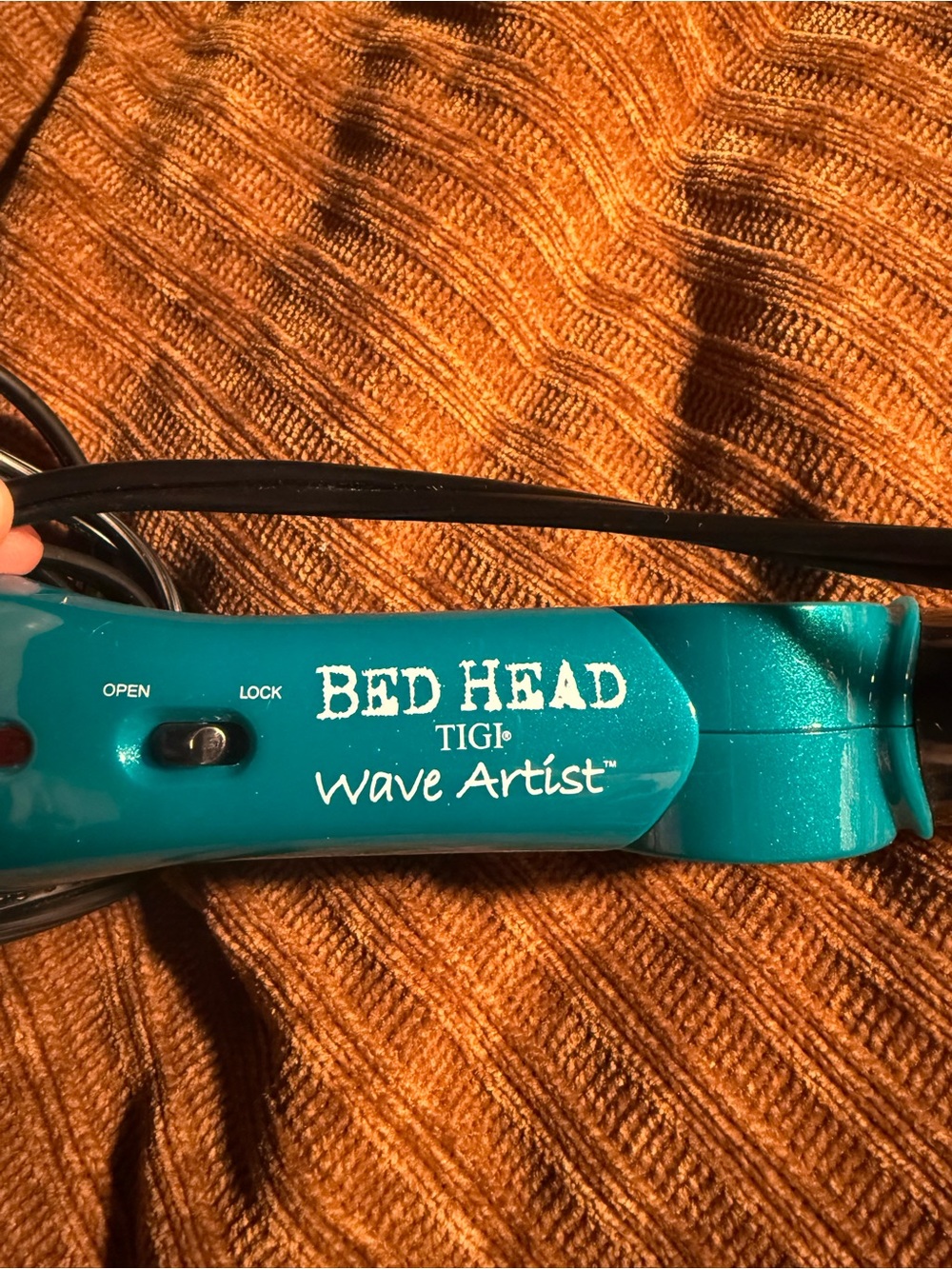 BedHead hair crimper🩵